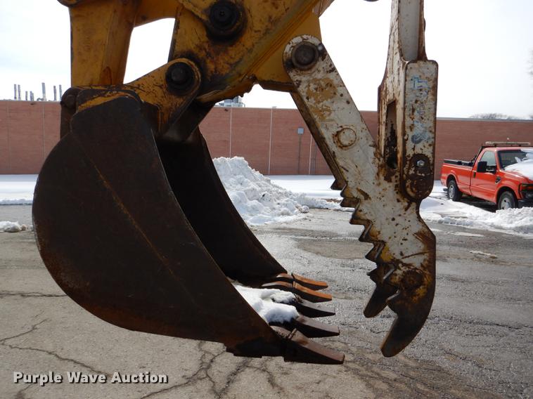 image for item DE0112 2003 John Deere 310G backhoe