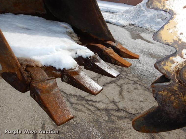 image for item DE0112 2003 John Deere 310G backhoe