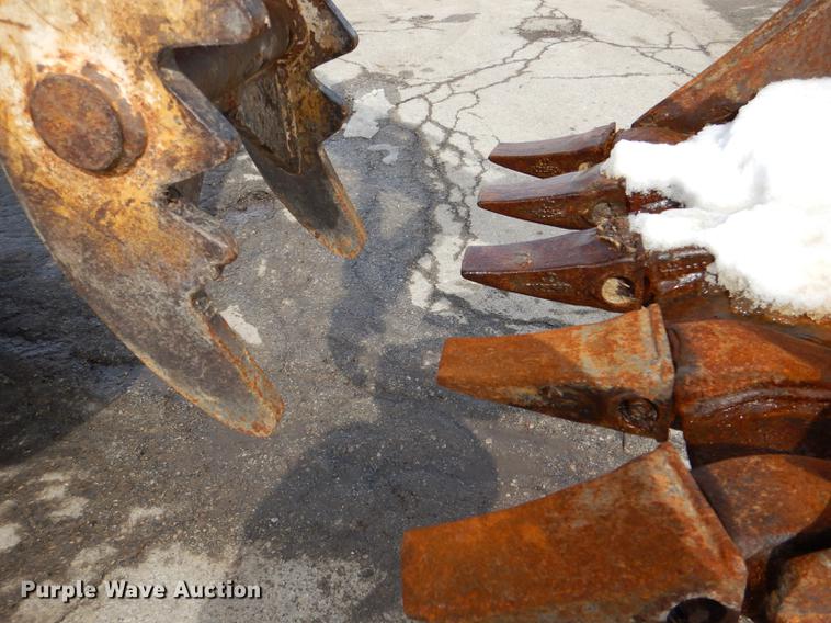 image for item DE0112 2003 John Deere 310G backhoe