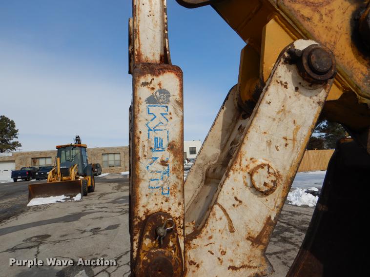 image for item DE0112 2003 John Deere 310G backhoe