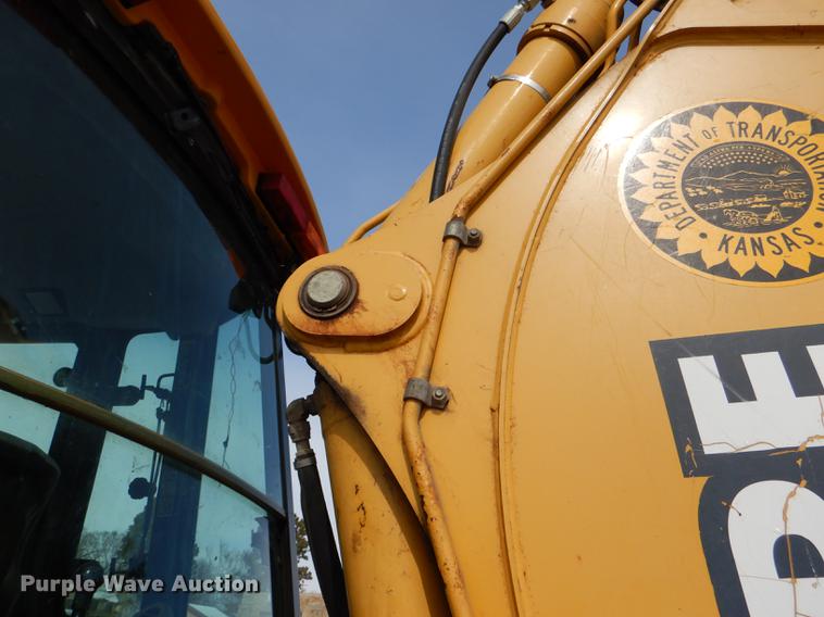 image for item DE0112 2003 John Deere 310G backhoe