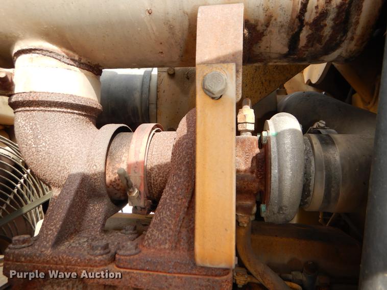 image for item DE0112 2003 John Deere 310G backhoe