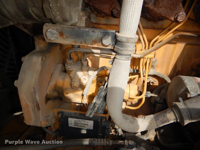 image for item DE0112 2003 John Deere 310G backhoe