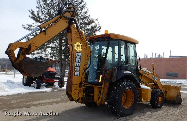 image for item DE0113 2003 John Deere 310G backhoe