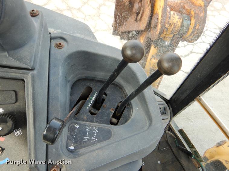 image for item DE0113 2003 John Deere 310G backhoe