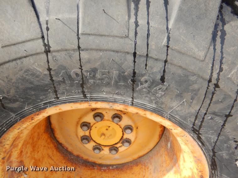 image for item DE0113 2003 John Deere 310G backhoe