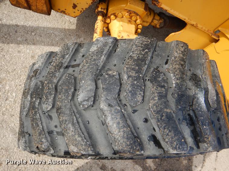 image for item DE0113 2003 John Deere 310G backhoe