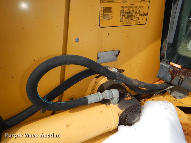 image for item DE0113 2003 John Deere 310G backhoe