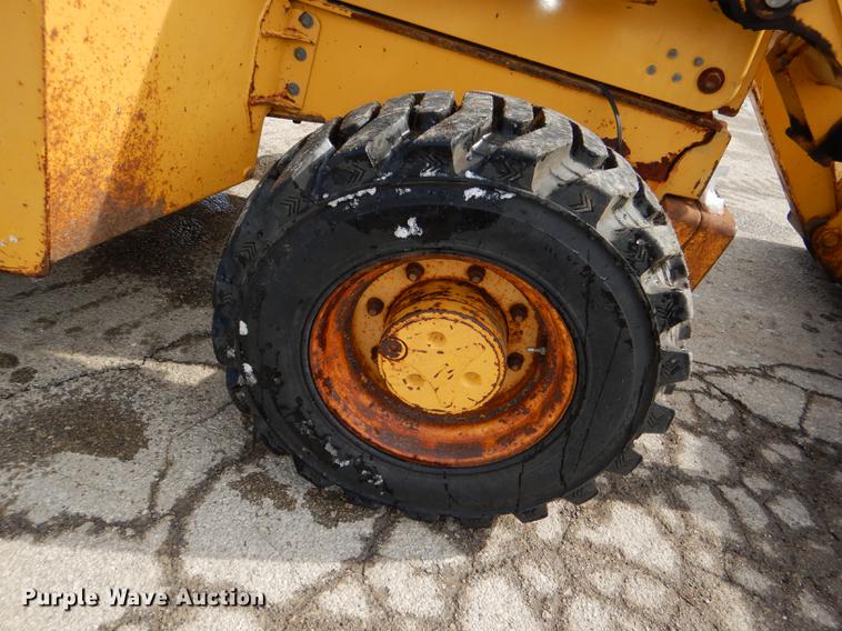 image for item DE0113 2003 John Deere 310G backhoe