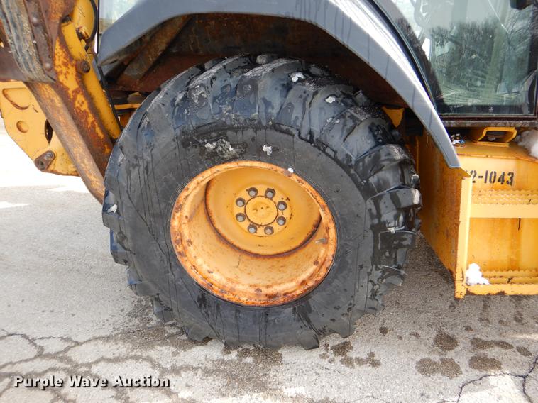 image for item DE0113 2003 John Deere 310G backhoe