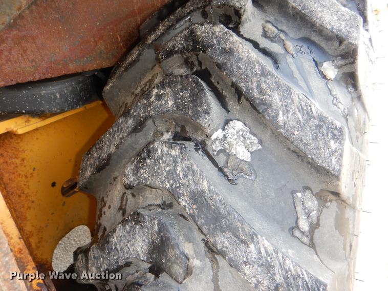 image for item DE0113 2003 John Deere 310G backhoe