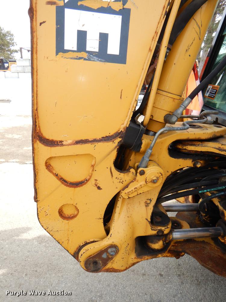 image for item DE0113 2003 John Deere 310G backhoe