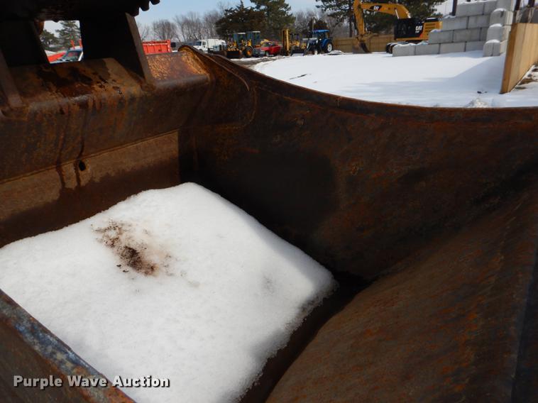 image for item DE0113 2003 John Deere 310G backhoe