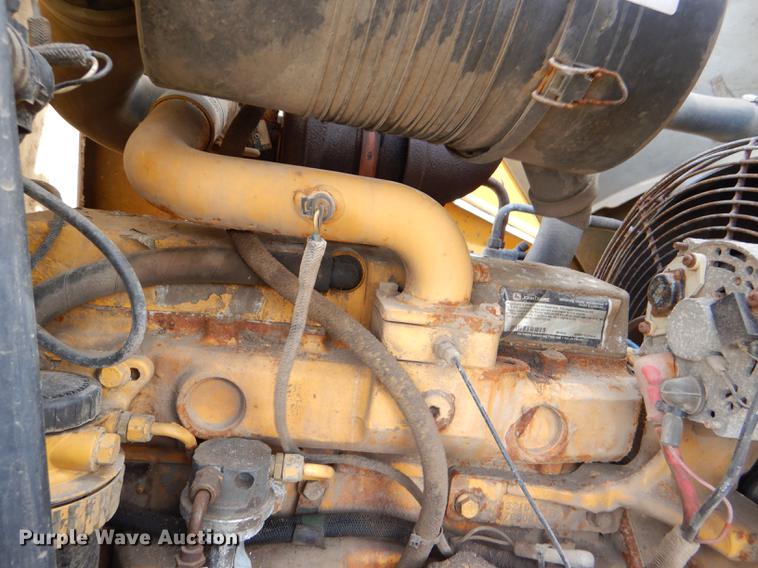 image for item DE0113 2003 John Deere 310G backhoe