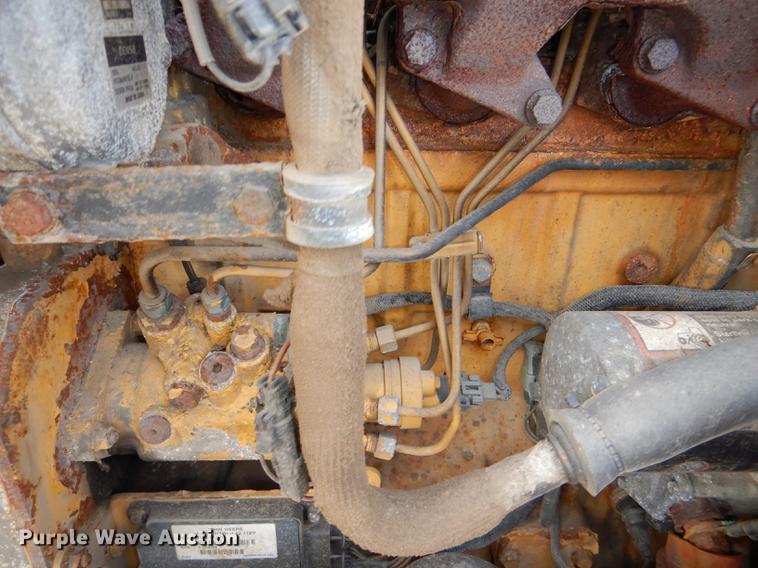 image for item DE0113 2003 John Deere 310G backhoe