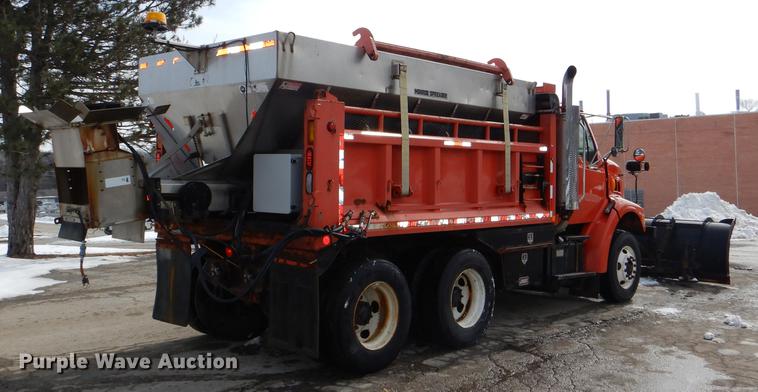 image for item DE0114 2003 Sterling LT7500 dump truck