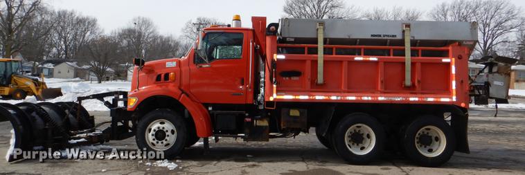 image for item DE0114 2003 Sterling LT7500 dump truck