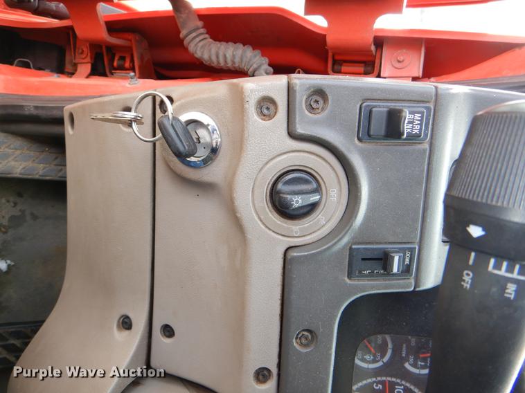 image for item DE0114 2003 Sterling LT7500 dump truck