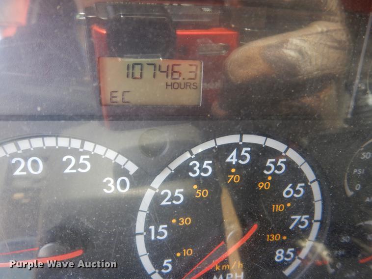 image for item DE0114 2003 Sterling LT7500 dump truck