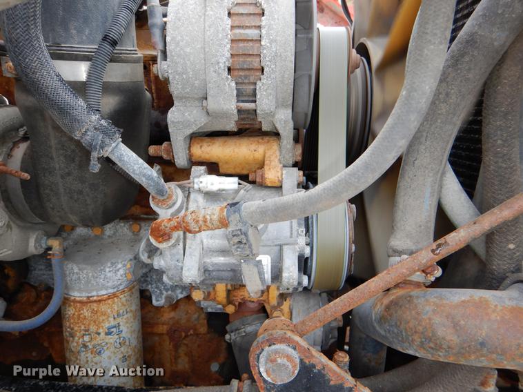 image for item DE0114 2003 Sterling LT7500 dump truck