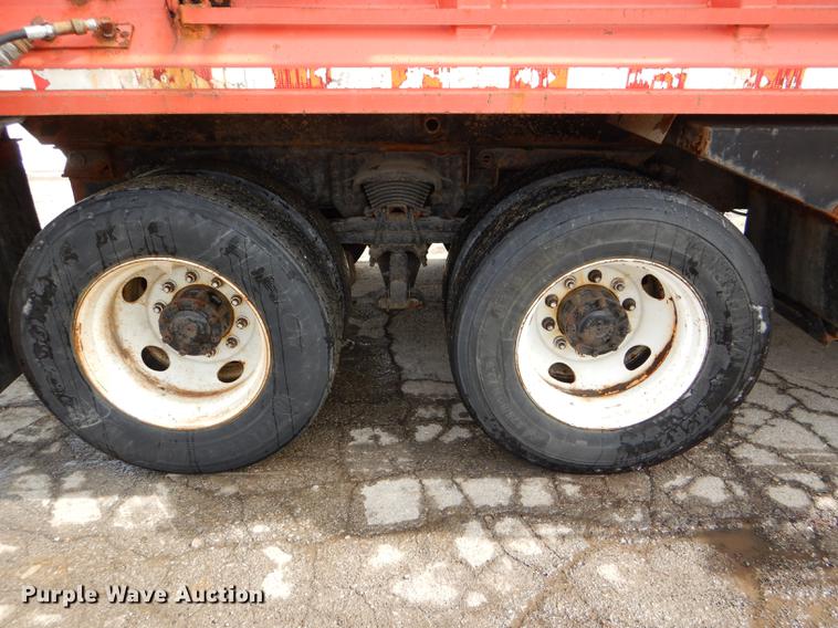 image for item DE0114 2003 Sterling LT7500 dump truck