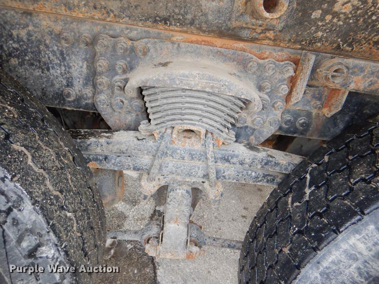 image for item DE0114 2003 Sterling LT7500 dump truck