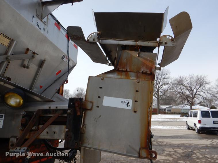 image for item DE0114 2003 Sterling LT7500 dump truck