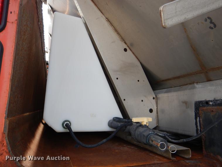 image for item DE0114 2003 Sterling LT7500 dump truck