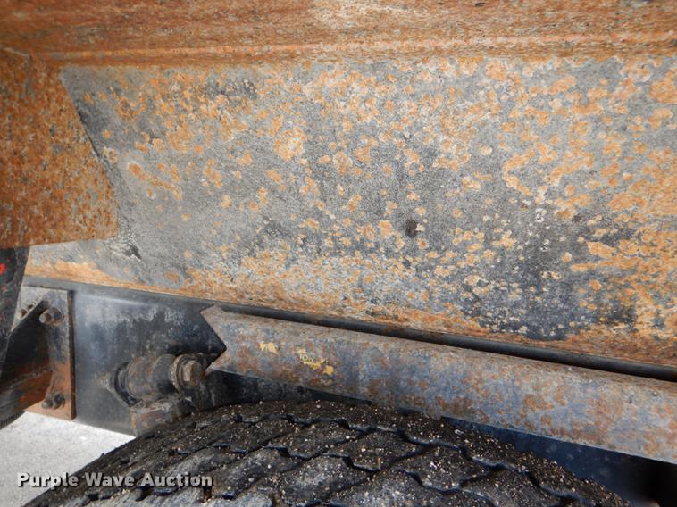 image for item DE0114 2003 Sterling LT7500 dump truck