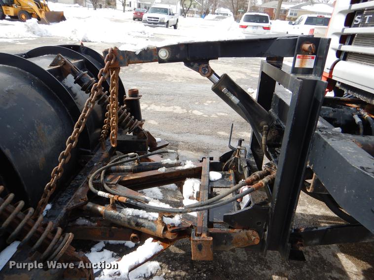 image for item DE0114 2003 Sterling LT7500 dump truck