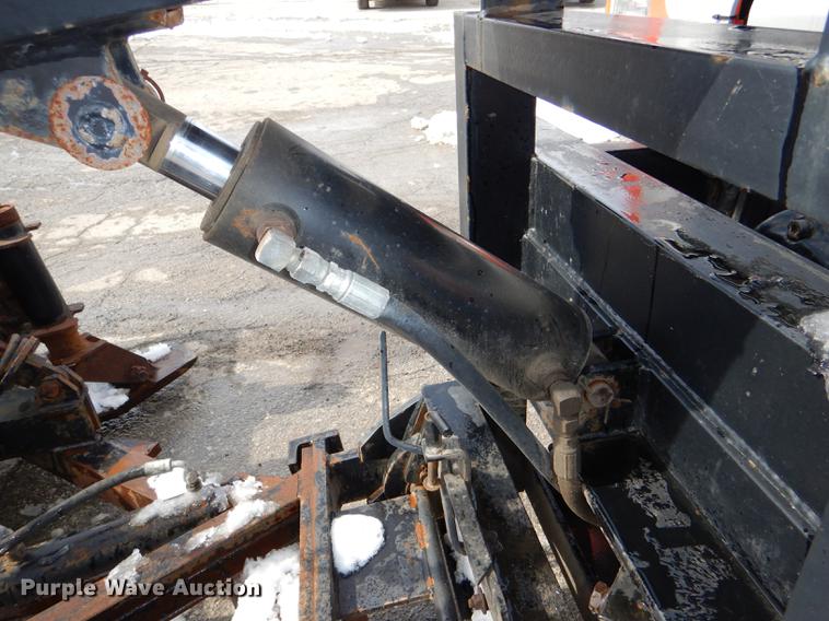 image for item DE0114 2003 Sterling LT7500 dump truck