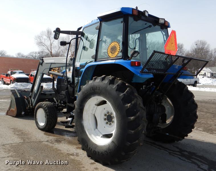 image for item DE0116 2002 New Holland TS100 tractor