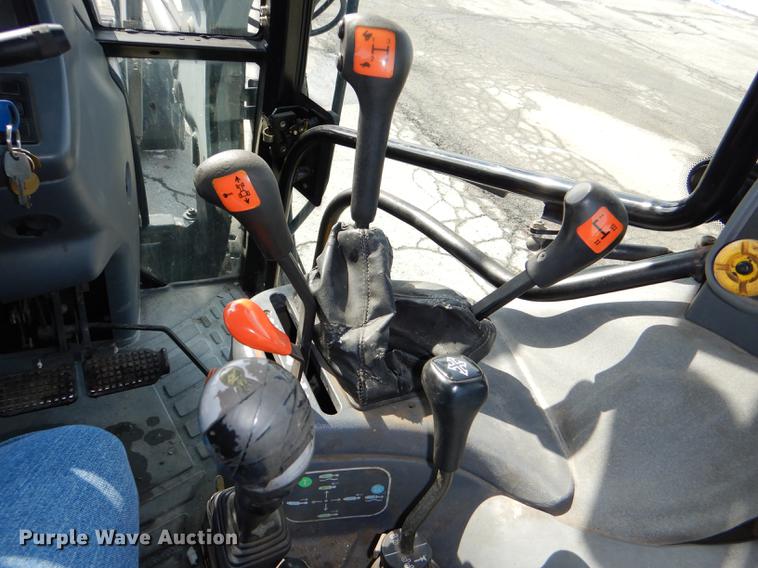 image for item DE0116 2002 New Holland TS100 tractor