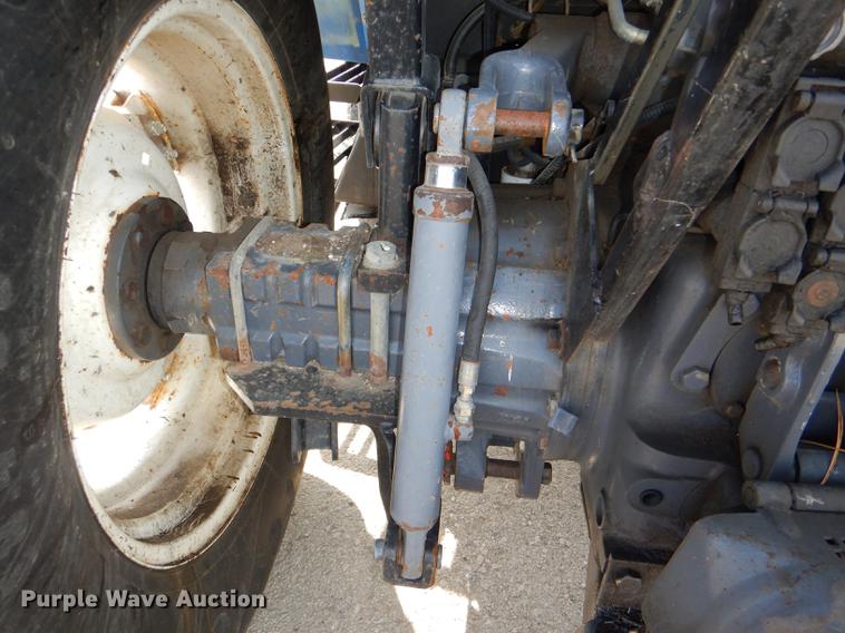 image for item DE0116 2002 New Holland TS100 tractor