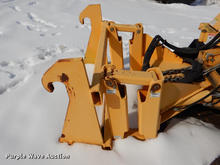 image for item DE0117 2004 MB TKH broom head