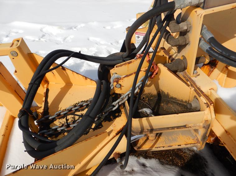 image for item DE0117 2004 MB TKH broom head