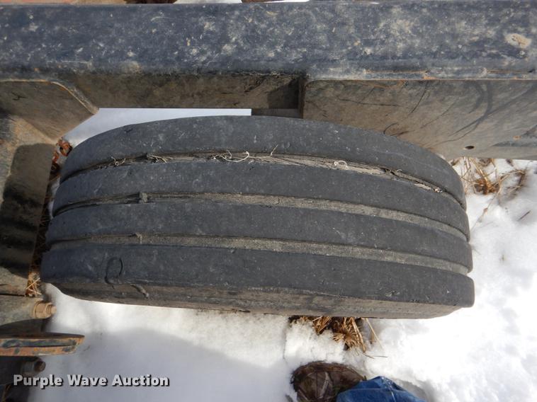 image for item DE0120 2011 Land Pride RCBM6615 batwing rotary mower