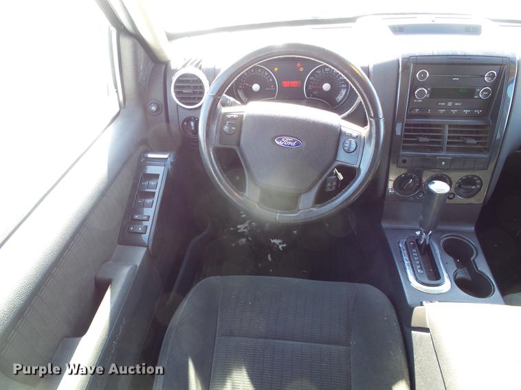 image for item DF2957 2009 Ford Explorer SUV