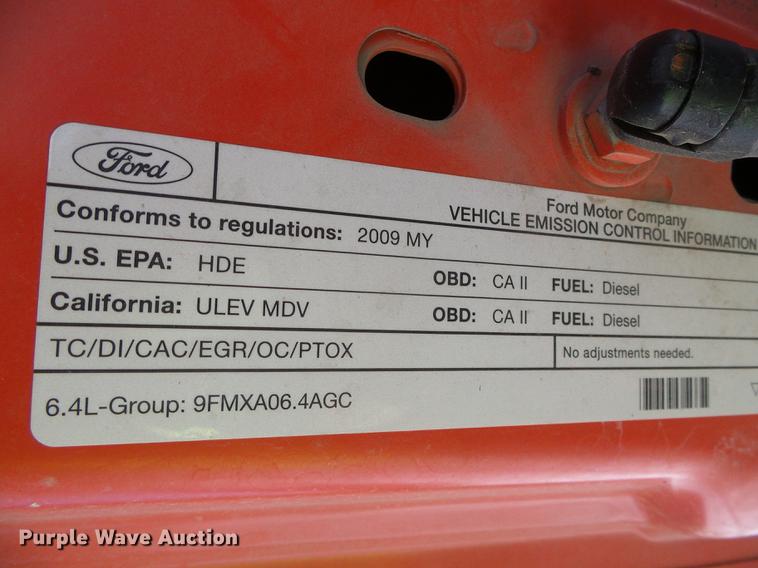 image for item DF2958 2009 Ford F250 Super Duty XL Crew Cab utility bed pickup truck