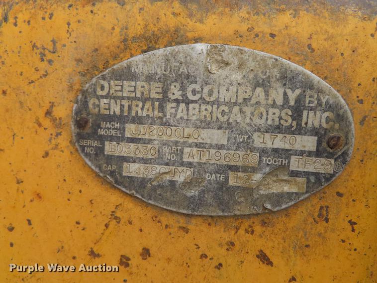 image for item DN9092 2005 John Deere 200C LC excavator