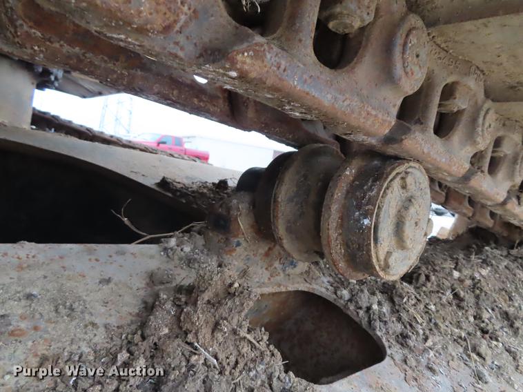 image for item DN9092 2005 John Deere 200C LC excavator