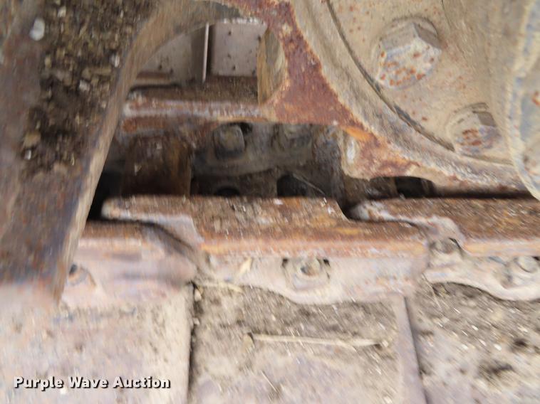 image for item DN9092 2005 John Deere 200C LC excavator