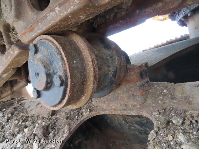 image for item DN9092 2005 John Deere 200C LC excavator