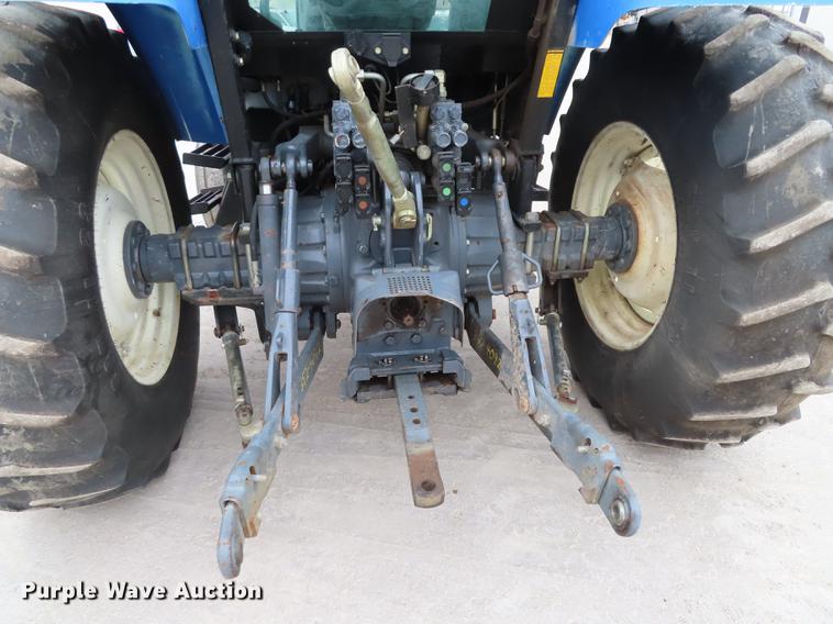 image for item DN9093 2002 New Holland TS100 tractor
