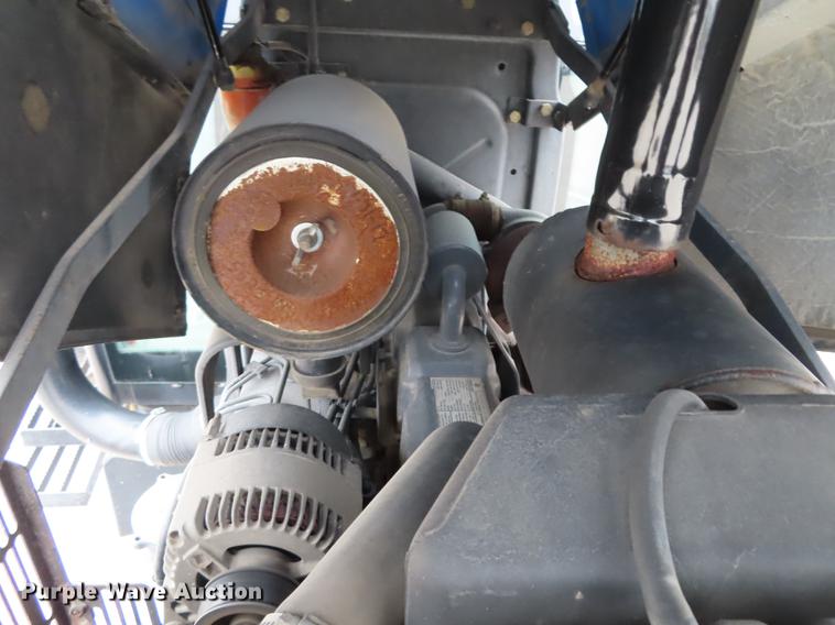 image for item DN9093 2002 New Holland TS100 tractor