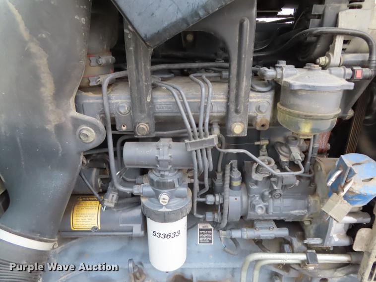 image for item DN9094 2002 New Holland TS100 tractor