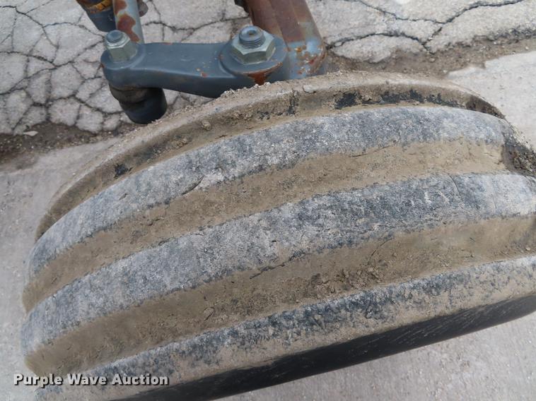 image for item DN9094 2002 New Holland TS100 tractor