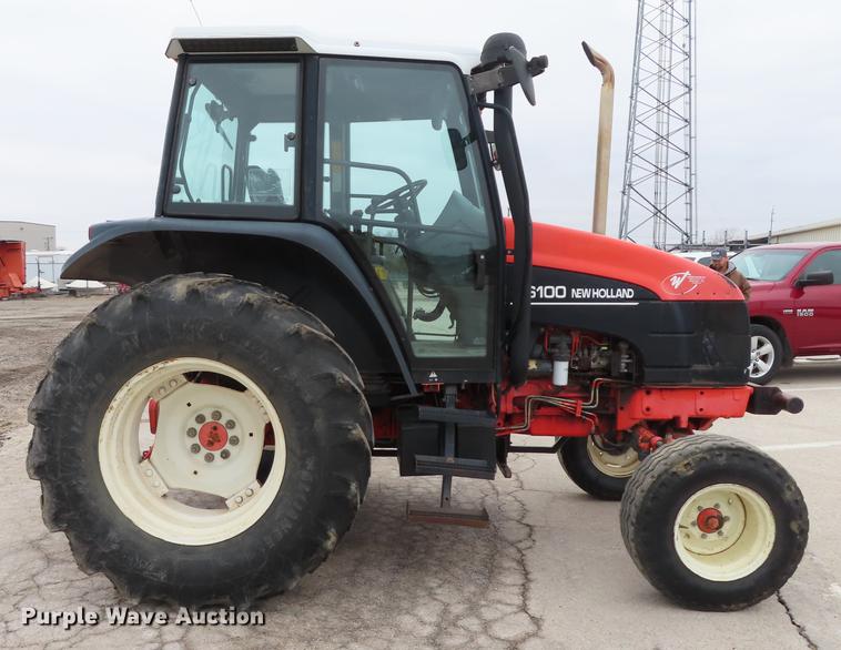 image for item DN9095 2000 New Holland TS100 tractor