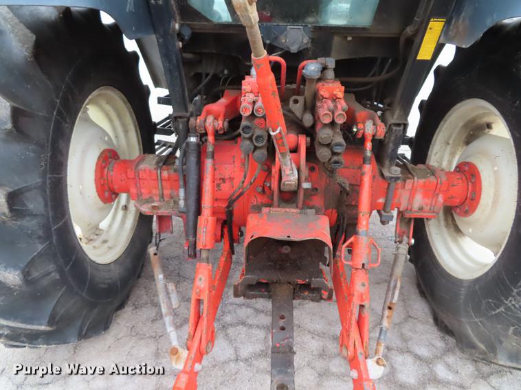 image for item DN9095 2000 New Holland TS100 tractor