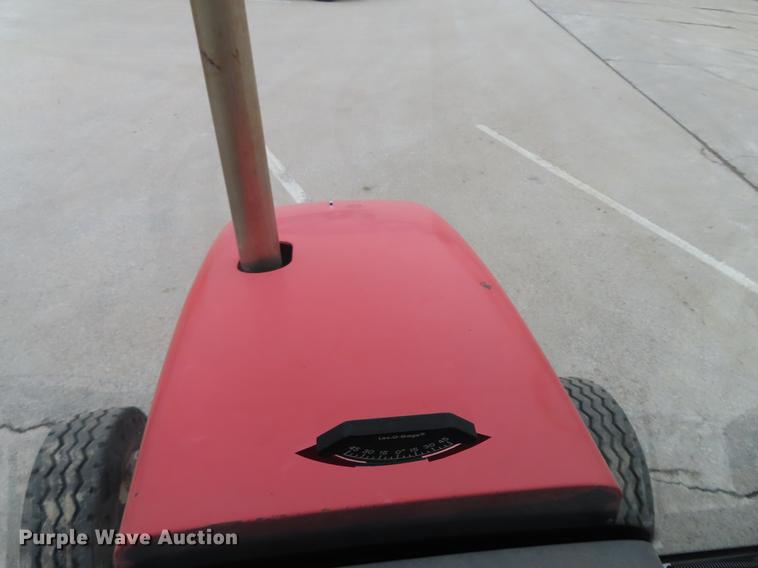 image for item DN9095 2000 New Holland TS100 tractor